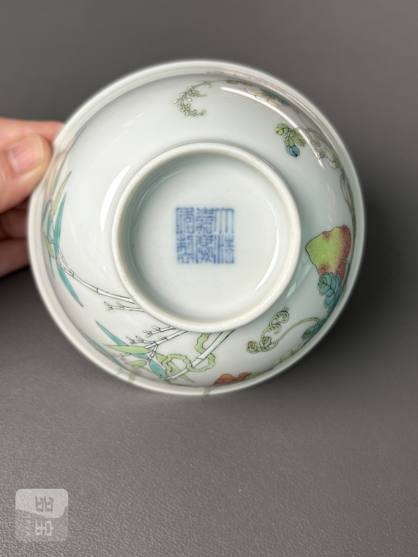 清嘉庆 粉彩过枝癞瓜纹碗 - 图13